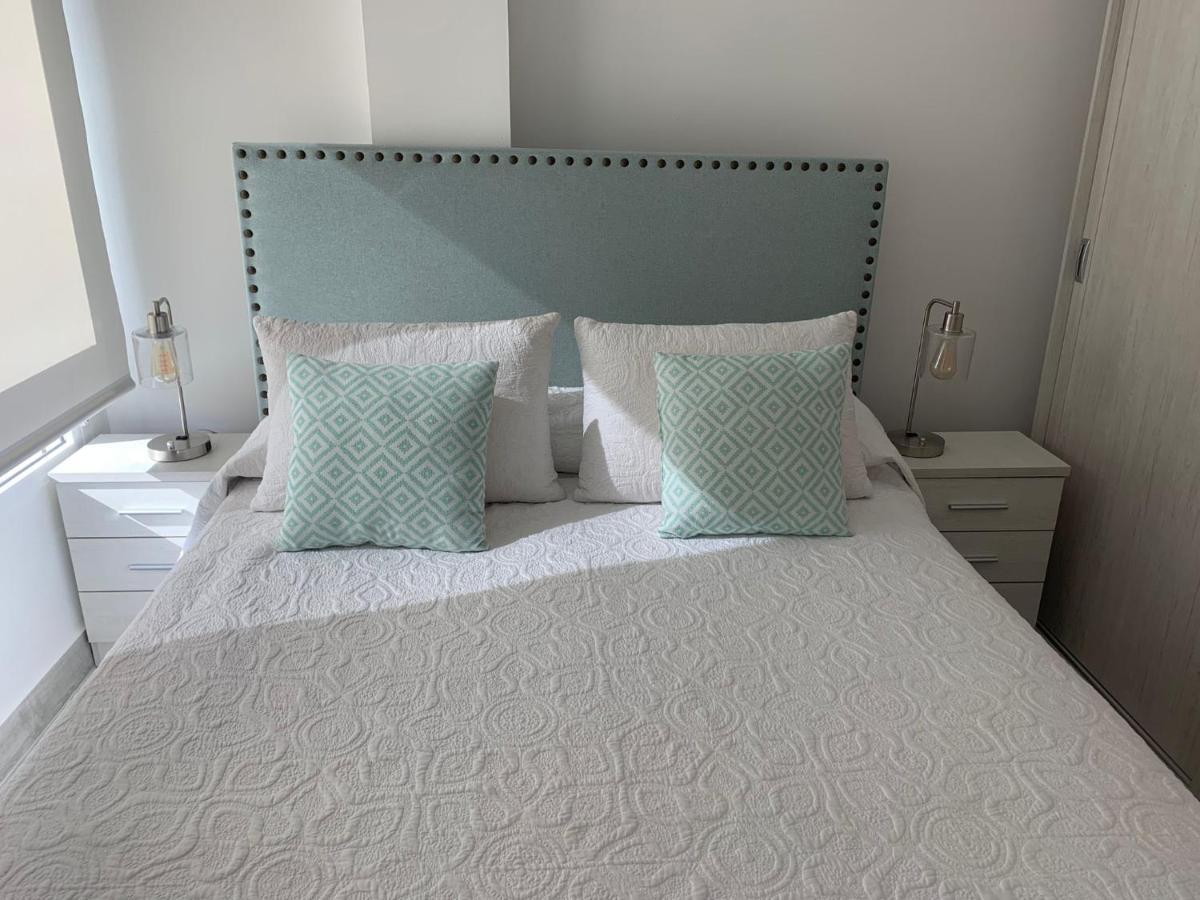 Appartamento Almansa Shoping & Balcony 3 Bedrooms Center *